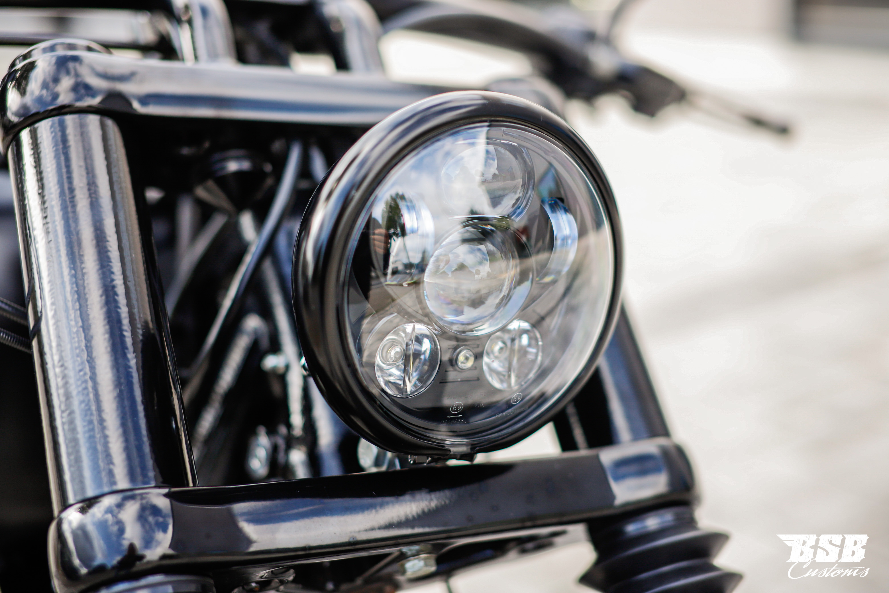 OGAUY LED Motorrad Scheinwerfer Universelle 5,75-Zoll-45-W