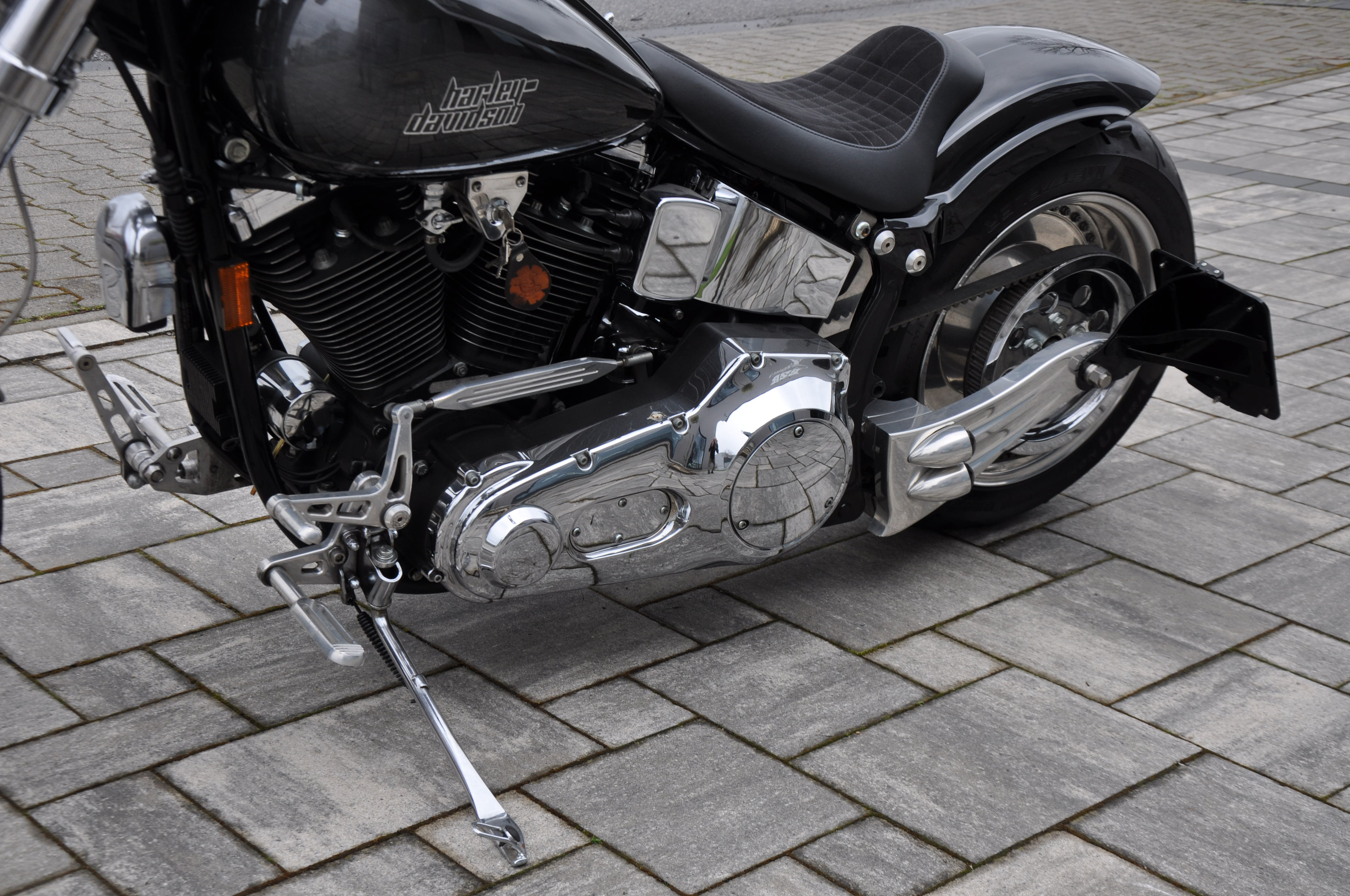 ´95 HD FXST Softail evo 240er Umbau mit edlen Teilen  Finanzierung ab 300,- eur möglich 