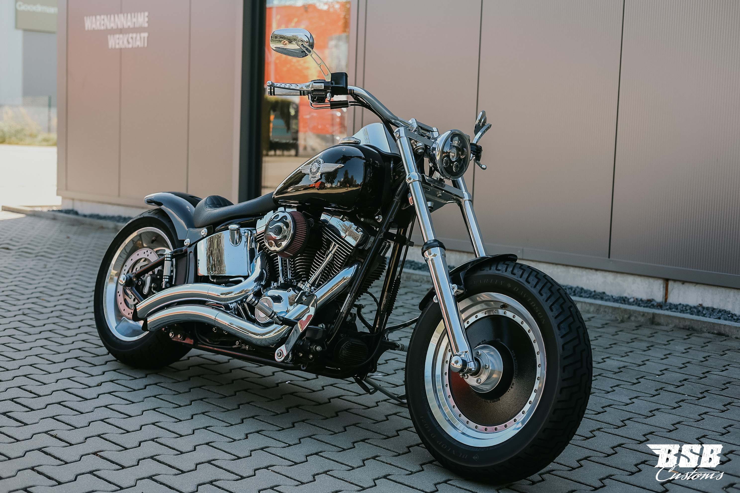 2008 Harley Davidson FXSTC Softail Custom mit 200 Umbau Top Zustand Finanzierung möglich  