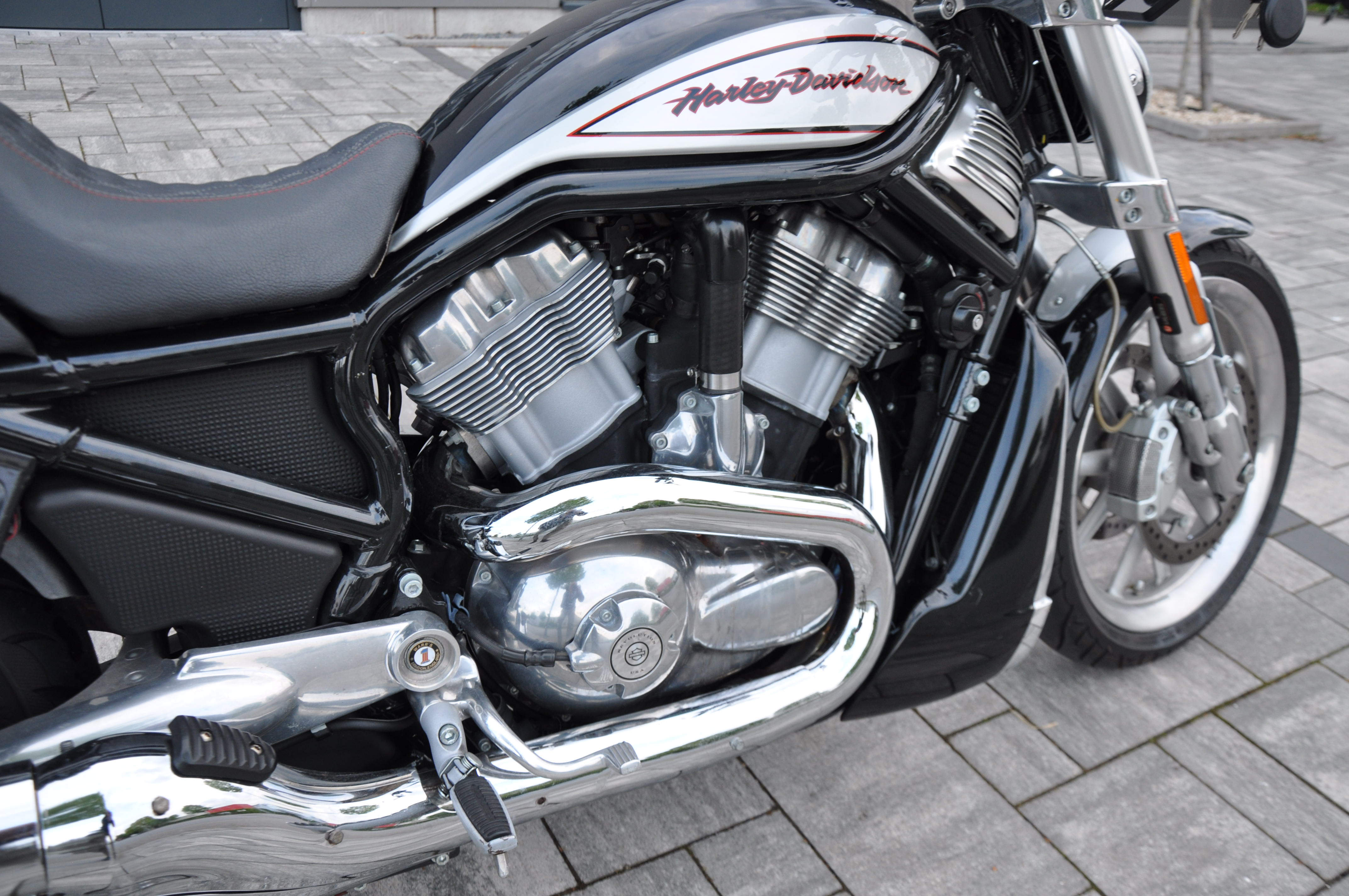 2005 Harley Davidson STREET ROD Finanzierung ohne Anzahlung möglich 