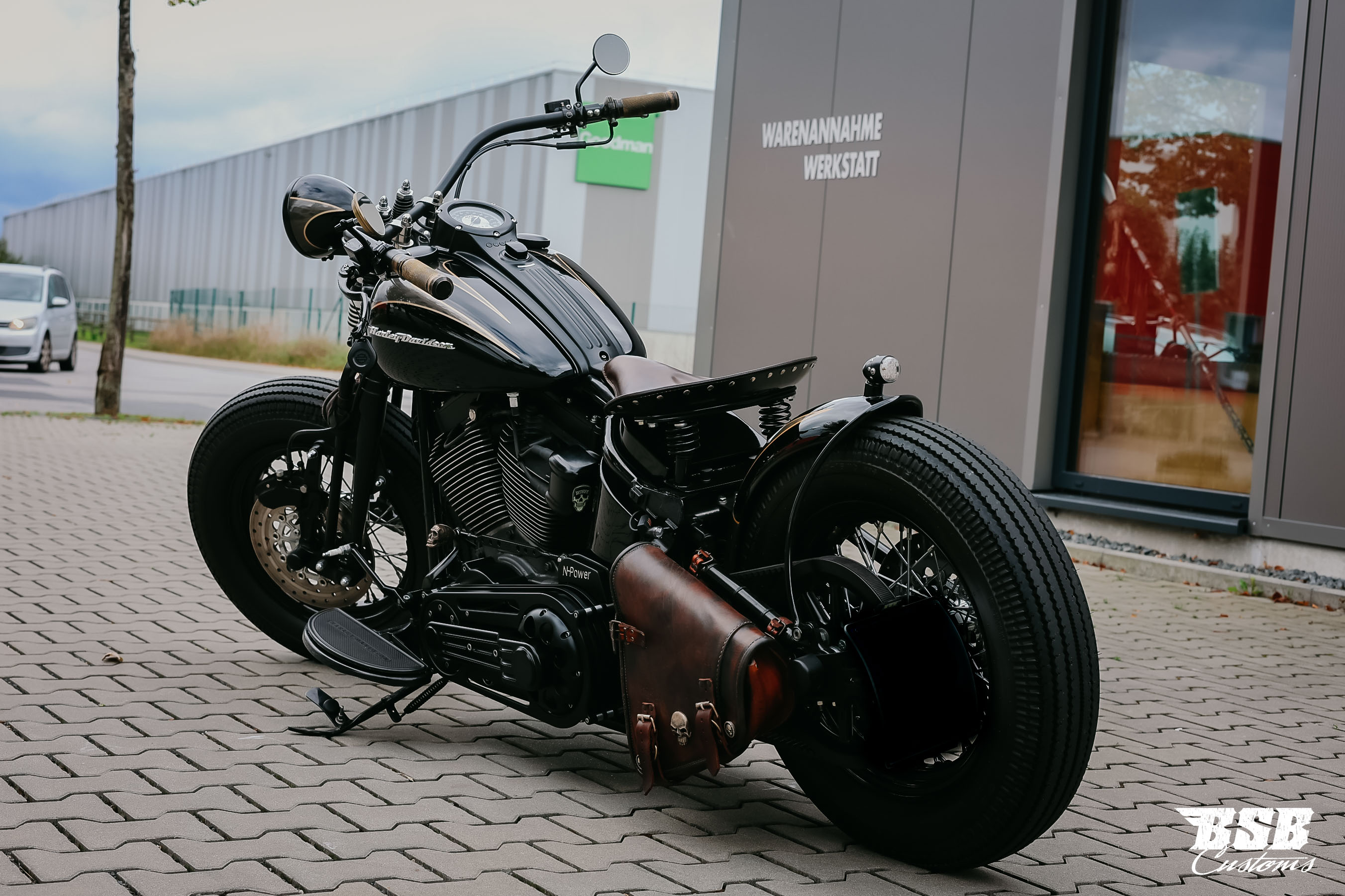 2008 Harley davidson FXSTSSE2 CVO Springer Bobber mit vielen Extras wie Kess Tech Anlage .. Finanzierung möglich 