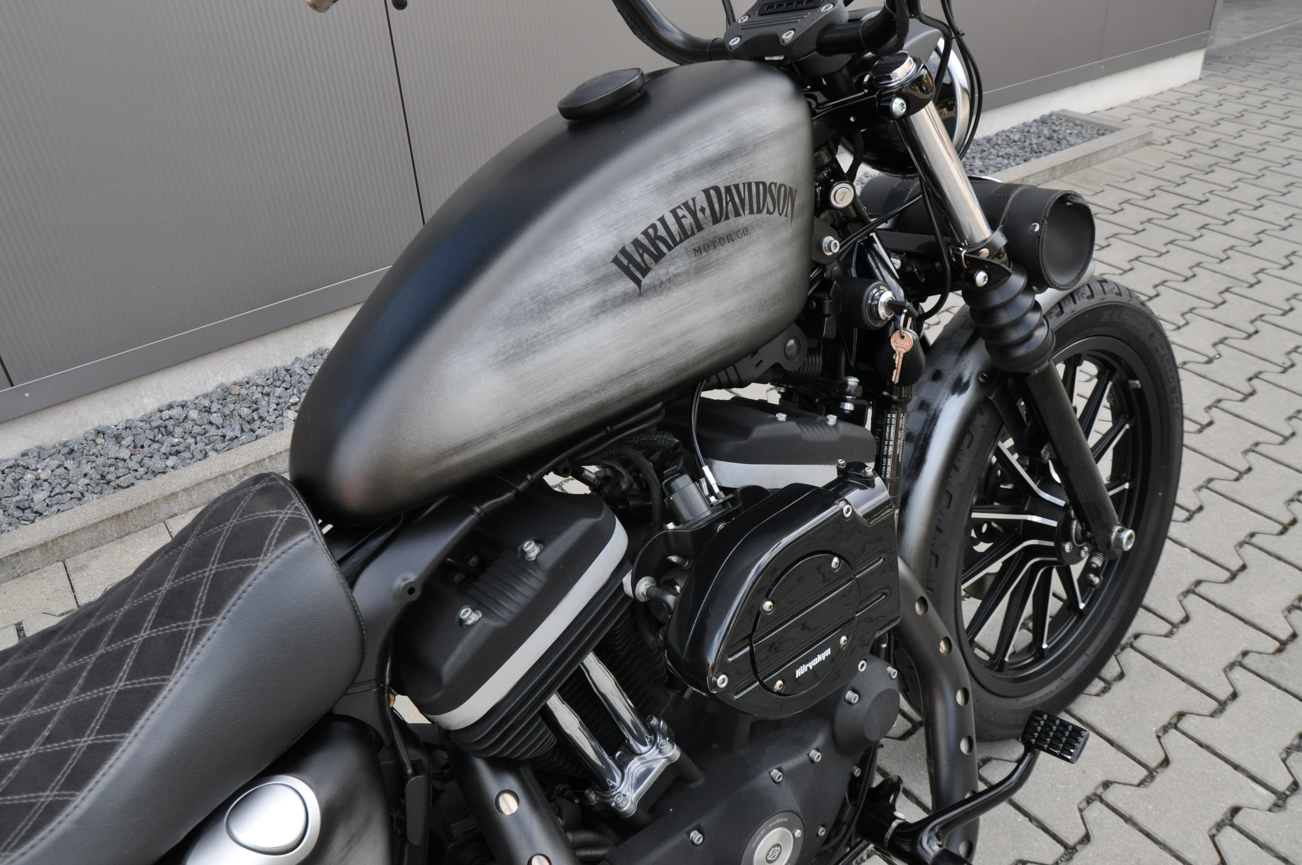 2011 Harley davidson XL 883 N Custom Paint // PENZL Anlage  //  TOP ZUSTAND // Finanzierung möglich  