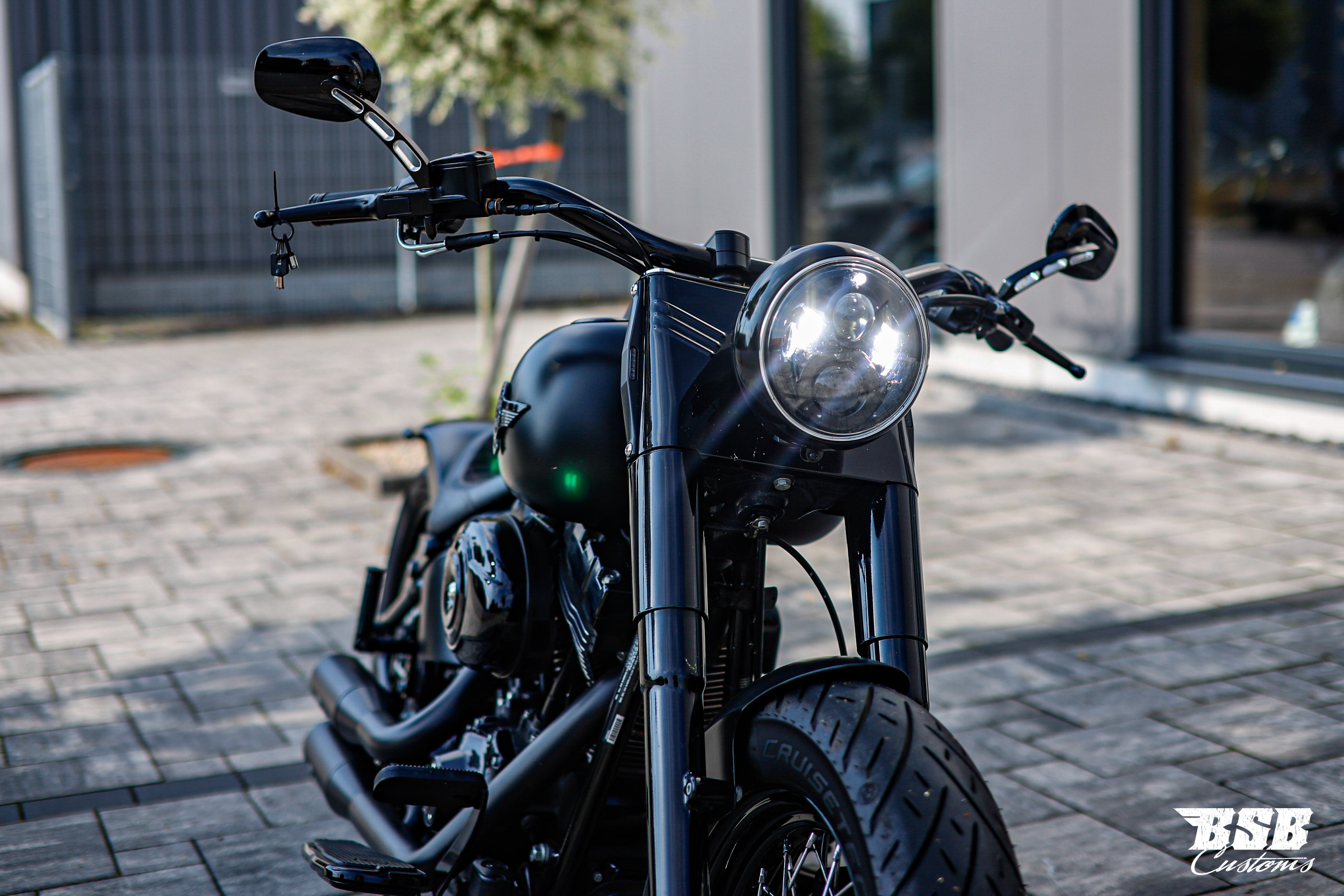 2013 Harley Davidson FAT BOY  // dezenter UMBAU //  Jekill & Hyde Anlage / viele Extras // Finanzierung möglich   