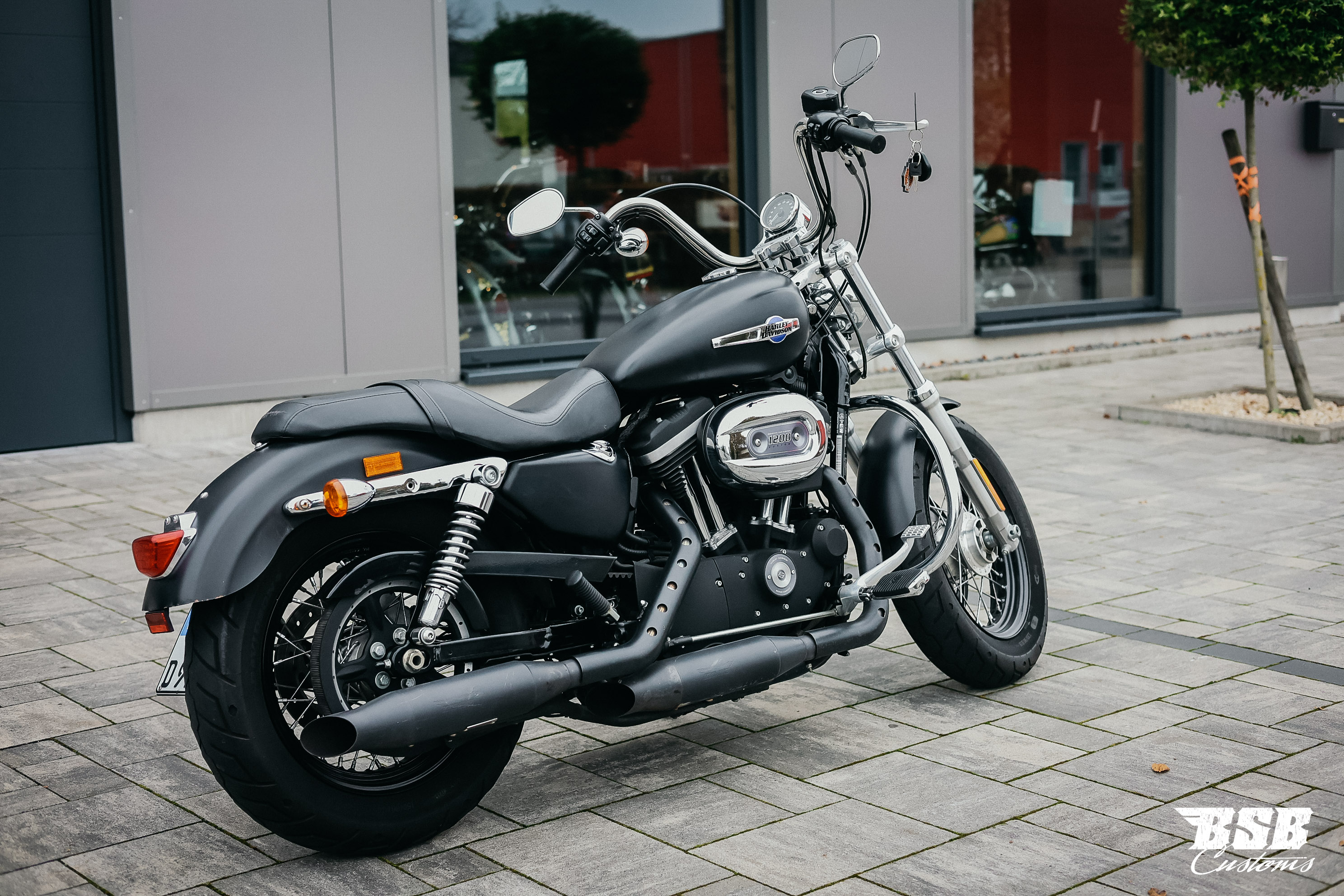 2014 XL 1200 CB Custom Limited//  2 Hand  // erst  9955km   // TOP ZUSTAND // Finanzierung möglich  