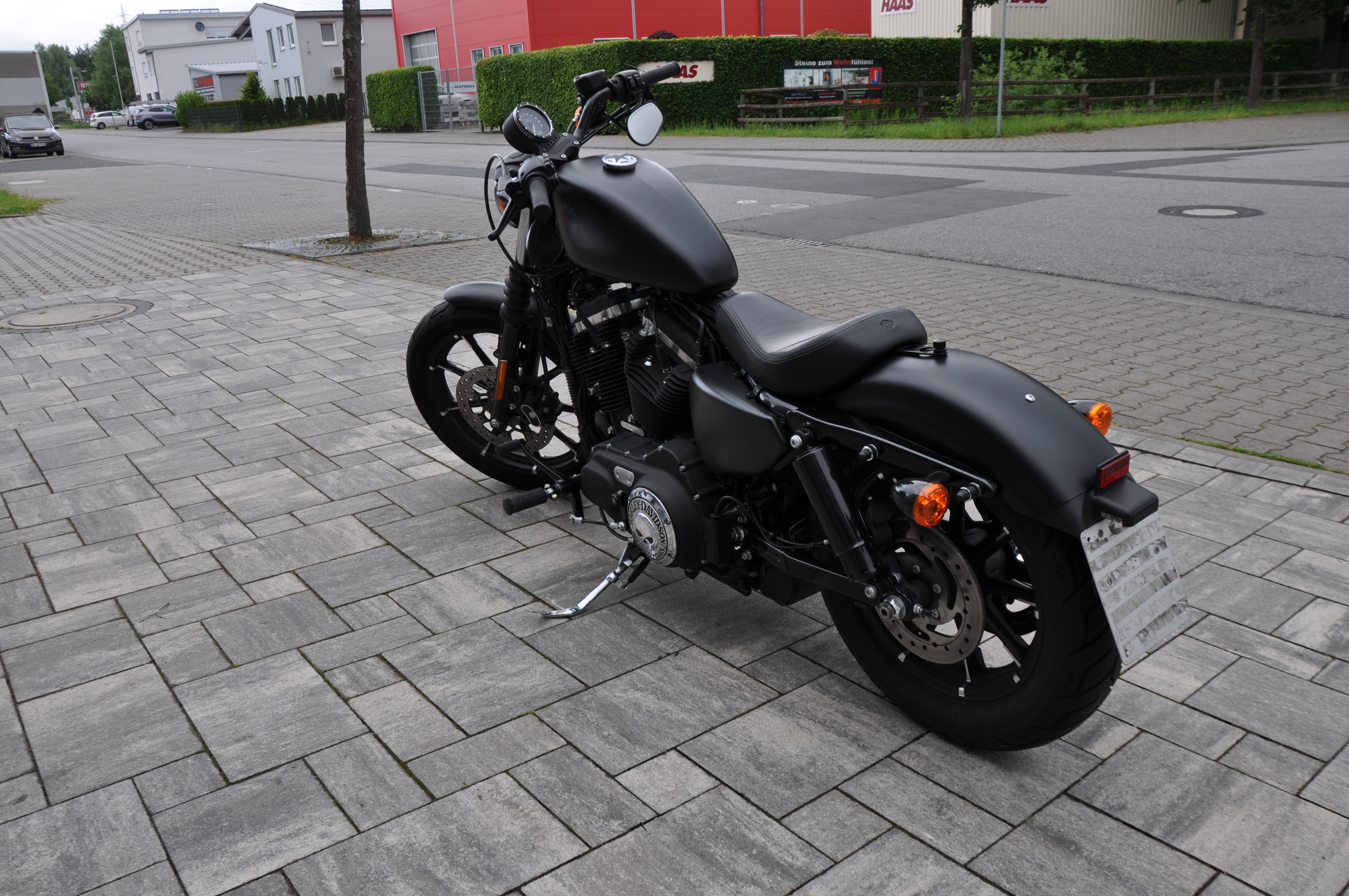 2019 XL 883 IRON ABS  TOP Zustand Miller Anlage viele Extras  bereits ab 170 EUR finanzieren*