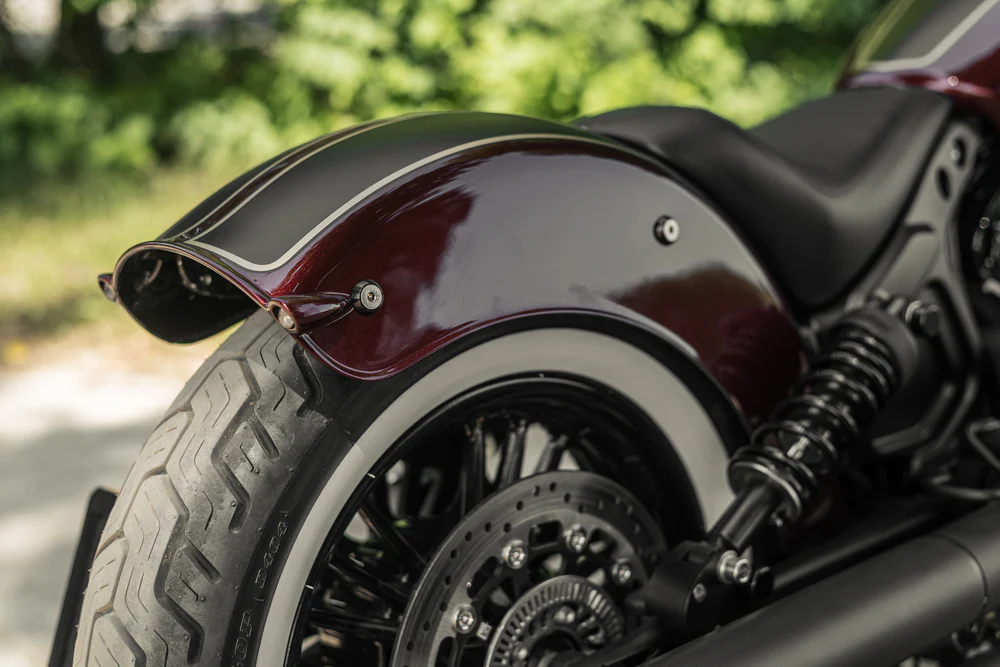 Indian Scout „Apache II“ Heckfender mit 3-in-1 Leuchten für Modelle 2015+