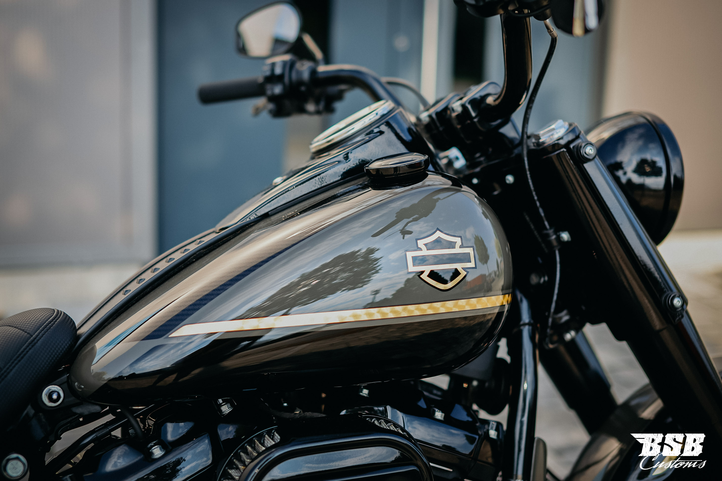 2018 Harley Davidson HERITAGE 114 CUI ///  JEKILL Anlage / Mega Airbrush Lackierung / Garantie + Finanzierung 