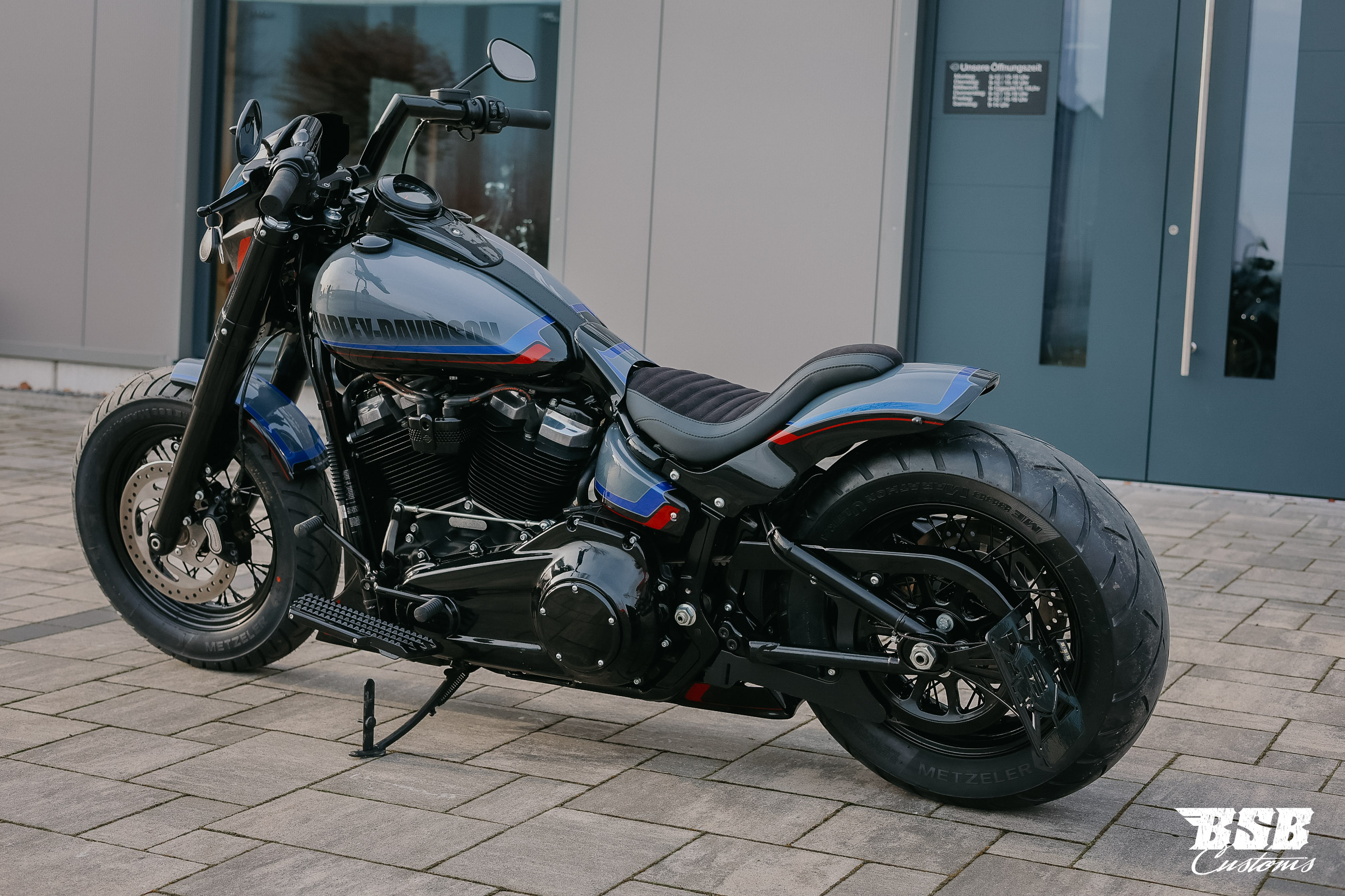 2019 Harley Davidosn FLSL Softail SLIM 107 mit edlem Umbau + Jekill & Hyde + 12 Monate Garantie // ab 350 EUR finanzieren*