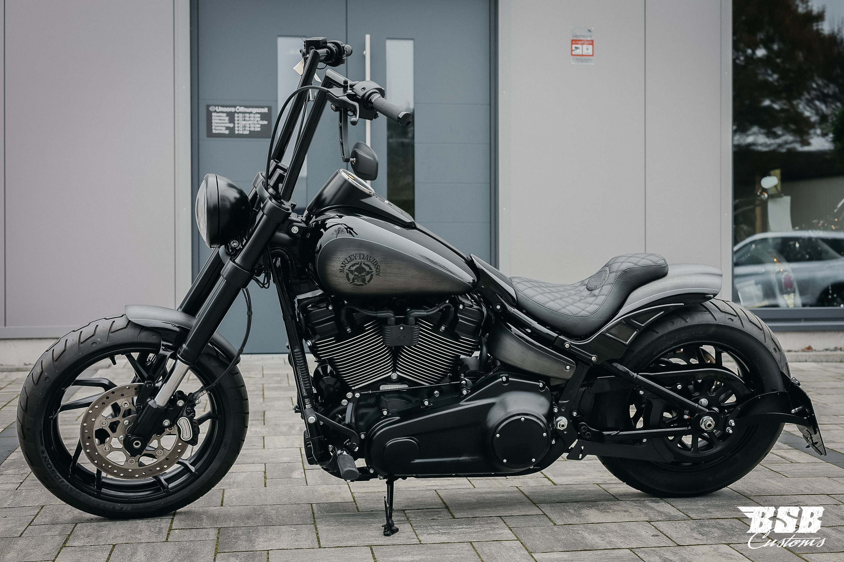 2022 Harley Davidson FLSB SPORT GLIDE  5HD1  ABS erst 460 km  Jekill & Hyde Anlage mit kurzem Krümmer 