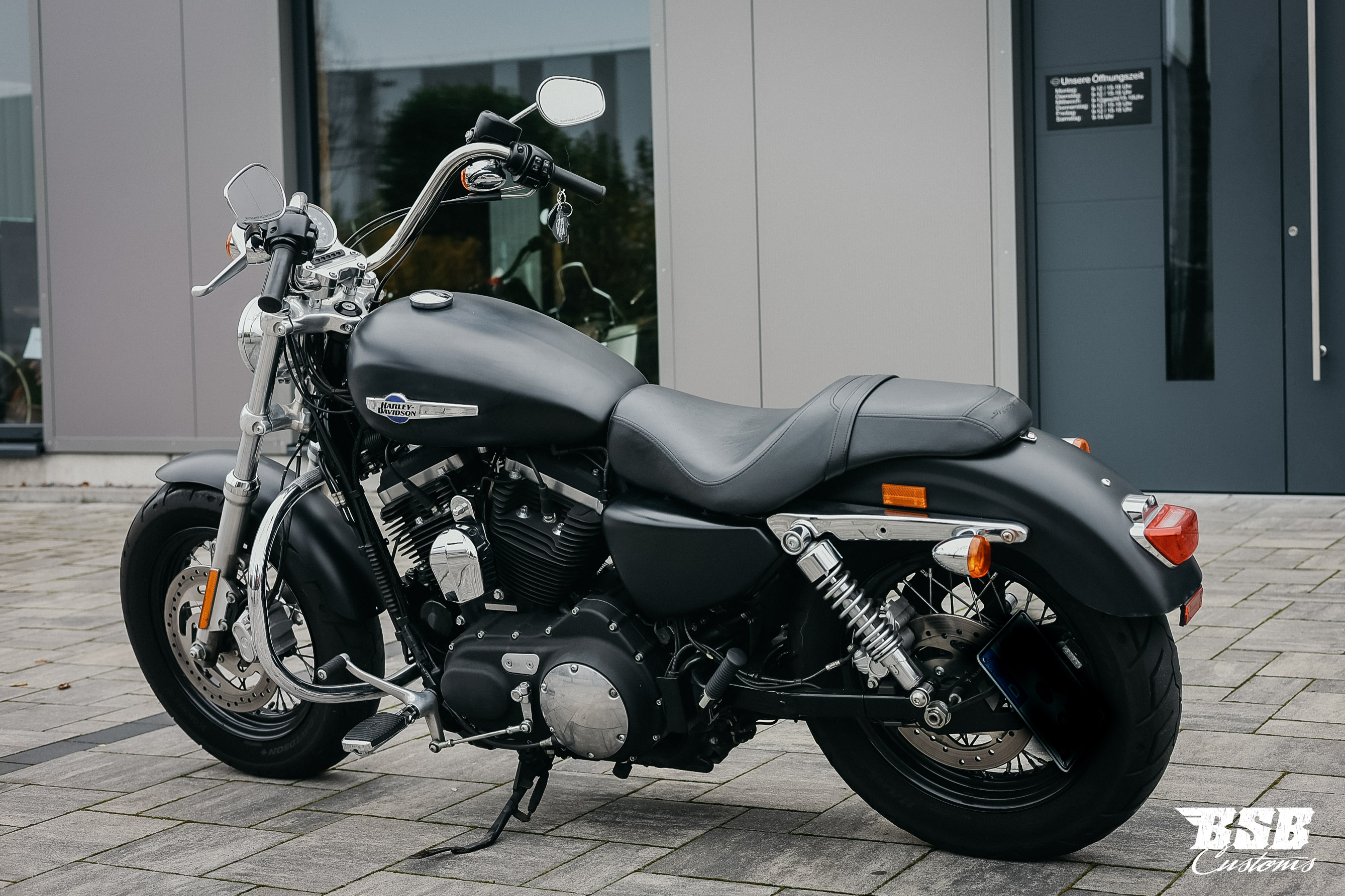 2014 XL 1200 CB Custom Limited//  2 Hand  // erst  9955km   // TOP ZUSTAND // Finanzierung möglich  