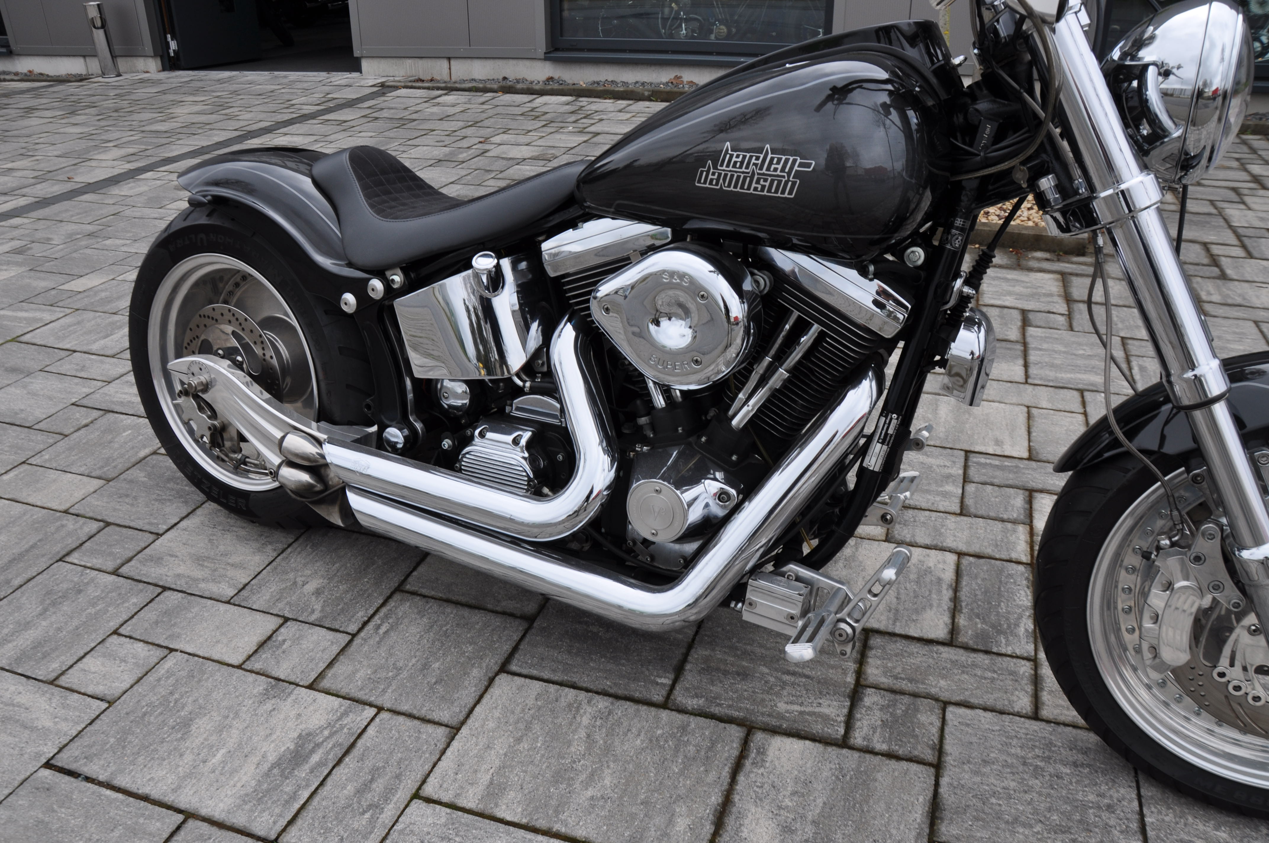 ´95 HD FXST Softail evo 240er Umbau mit edlen Teilen  Finanzierung ab 300,- eur möglich 