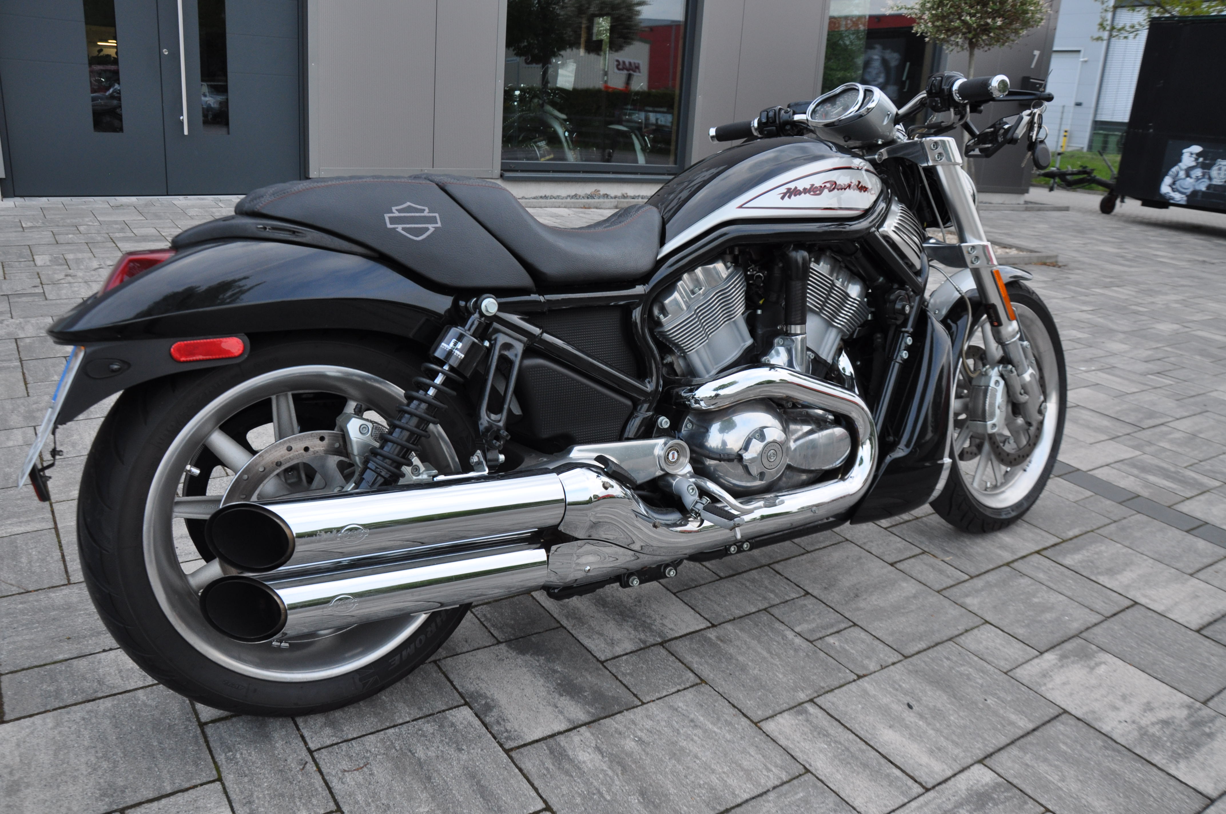 2005 Harley Davidson STREET ROD Finanzierung ohne Anzahlung möglich 