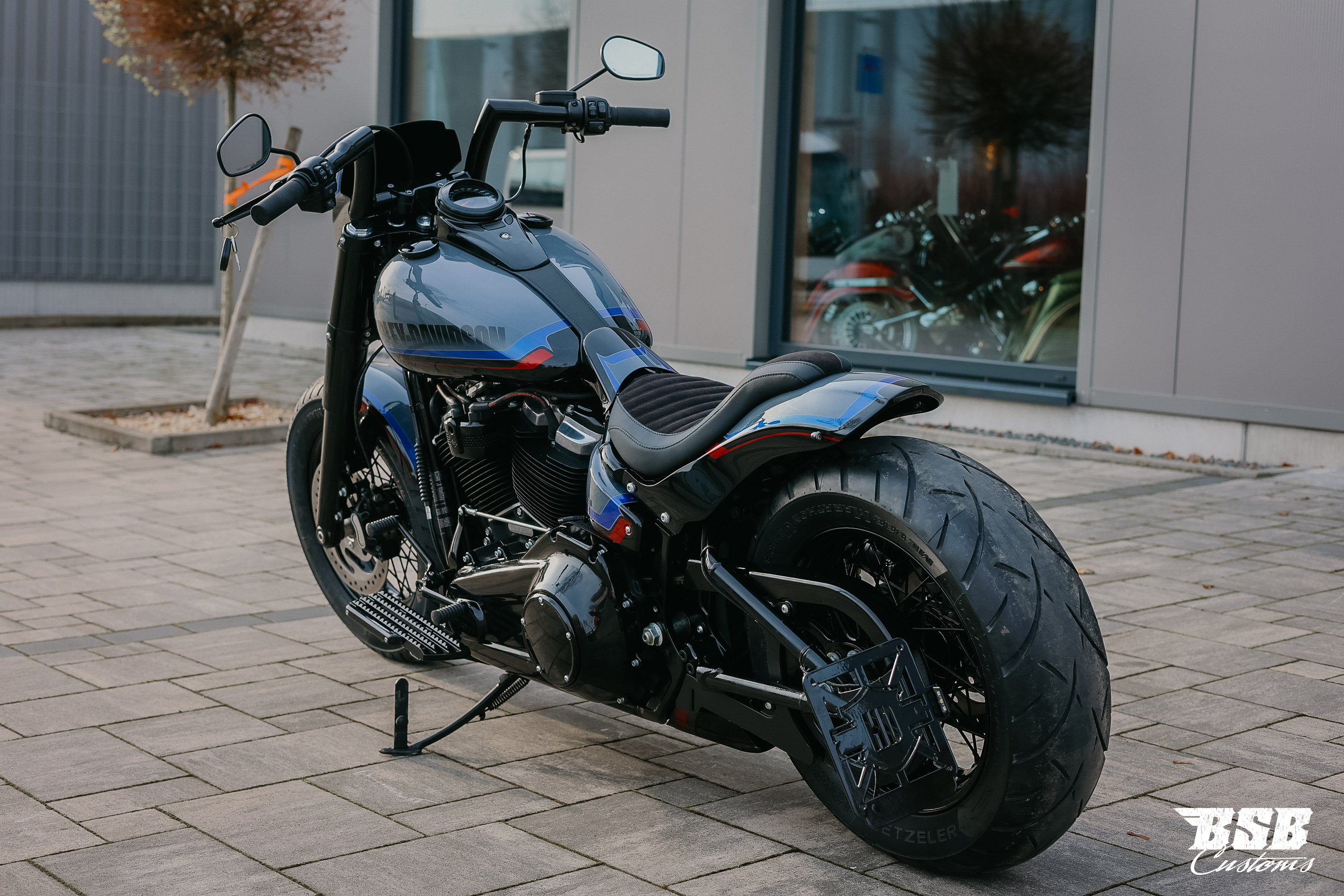 2019 Harley Davidosn FLSL Softail SLIM 107 mit edlem Umbau + Jekill & Hyde + 12 Monate Garantie // ab 350 EUR finanzieren*