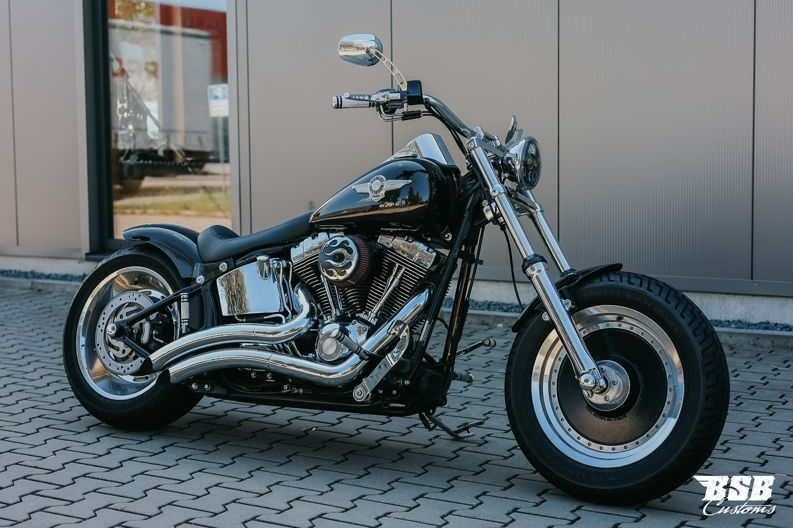 2008 Harley Davidson FXSTC Softail Custom mit 200 Umbau Top Zustand Finanzierung möglich  