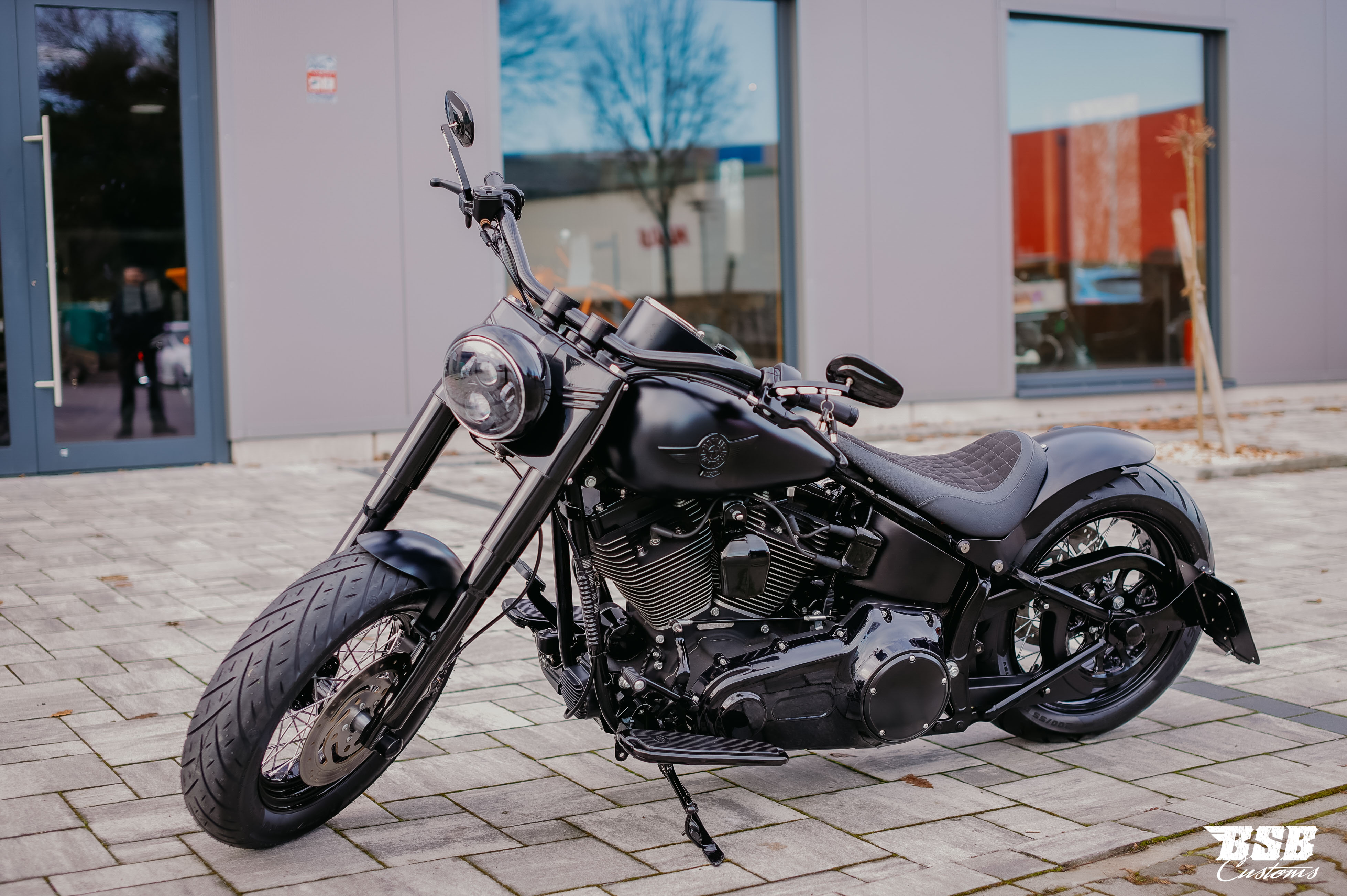 Hollywood Light Fehling Lenker 32mm Schwarz GLANZ – Perfekt für Harley Custom-Umbauten